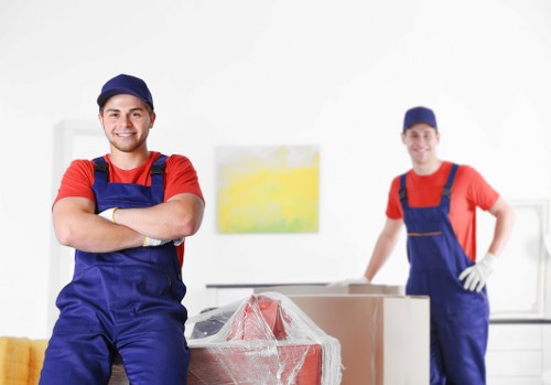 Removals van service for homes in Upper Clapton